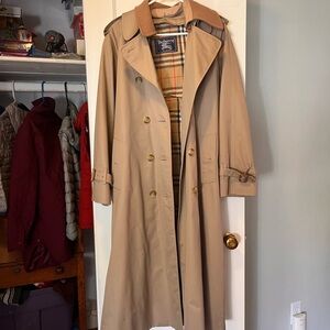 Burberry Tan Trench Coat with Plaid Lining